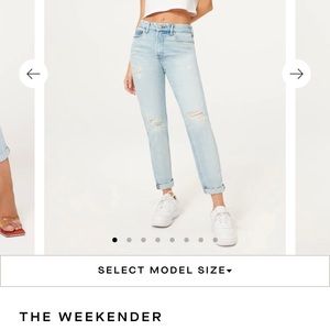 Good American The Weekender jeans. Size 12/31. Never worn, new with tags.